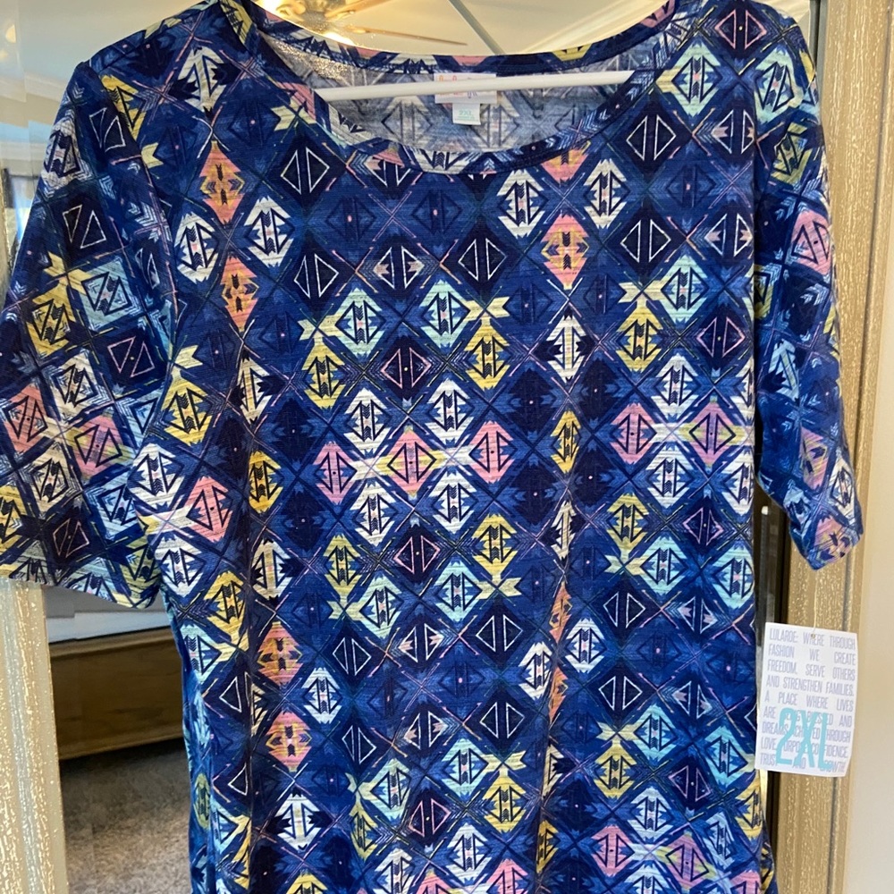 Lularoe Gigi Top